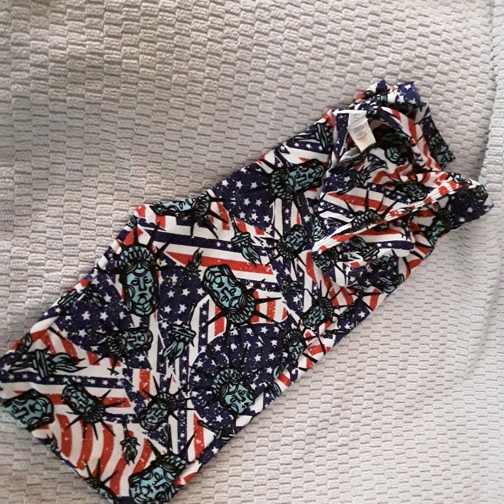 Lularoe Statue of Liberty leggings